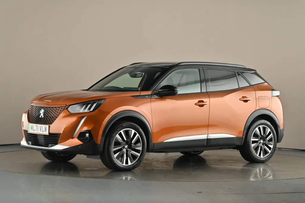 Peugeot e-2008 100Kw Gt Premium 50Kwh Aut Orange #3