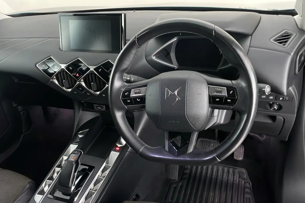 DS DS 3 100Kw E-tense Bastille 50Kwh Black #15