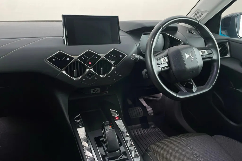 DS DS 3 100Kw E-tense Bastille 50Kwh Black #11