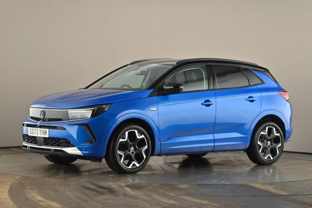 Vauxhall Grandland 1.2T Ultimate Hatchback Blue #3