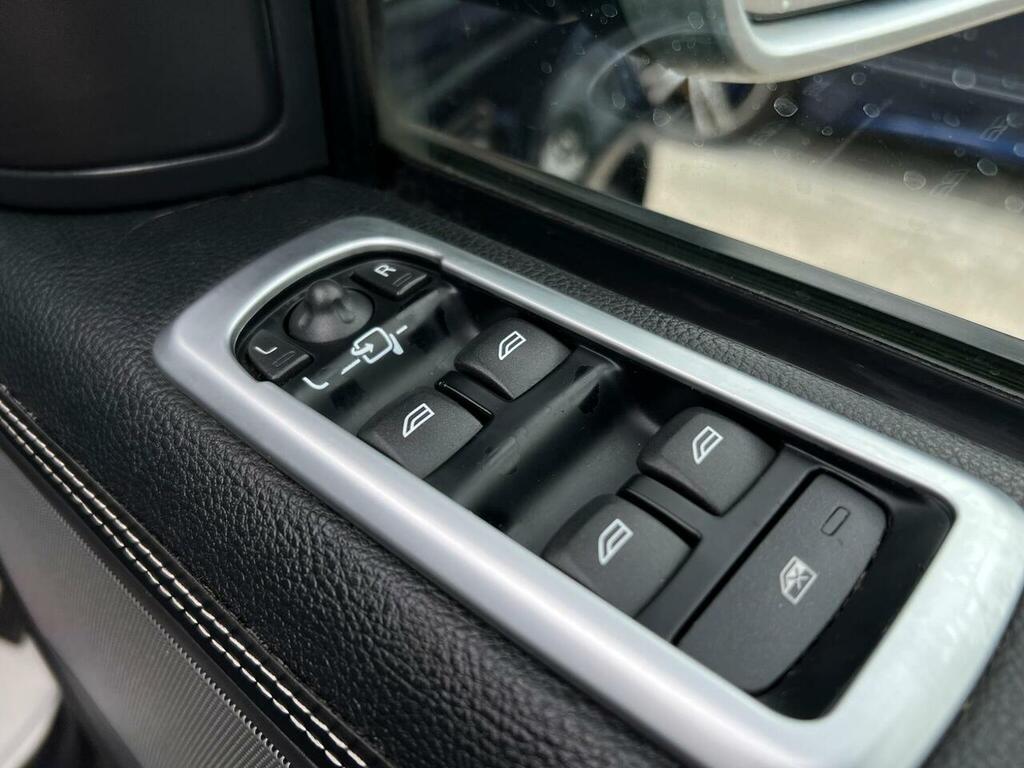 Land Rover Range Rover Sport  Black #46