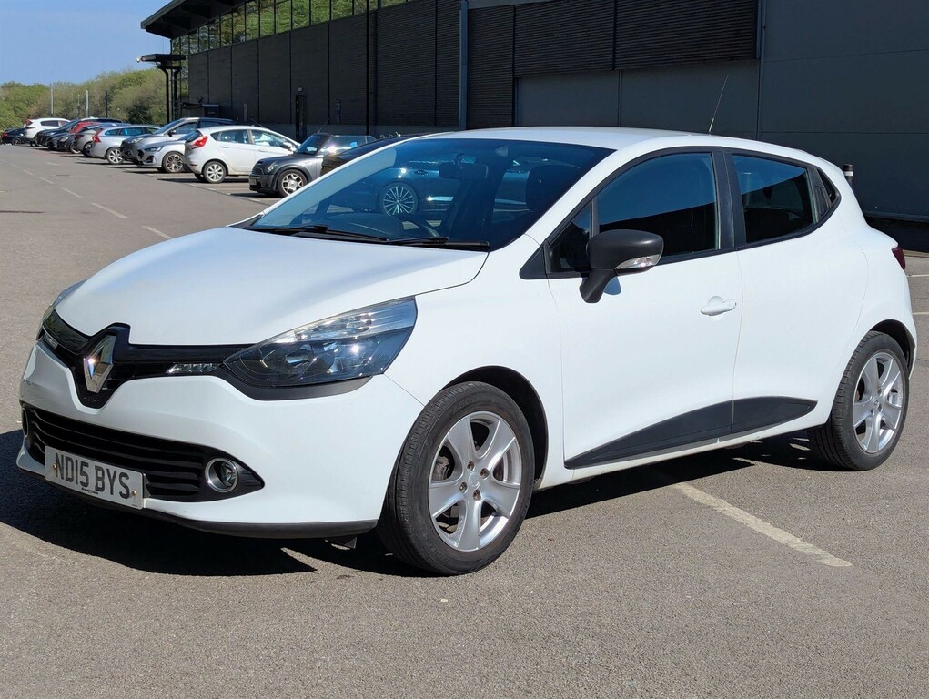 Renault Clio 1.2 16V Expression Euro 5 #4