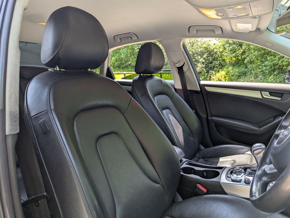 Audi A4 2.0 Tdi Se Technik Multitronic Euro 6 Ss YN65VYZ Black #4