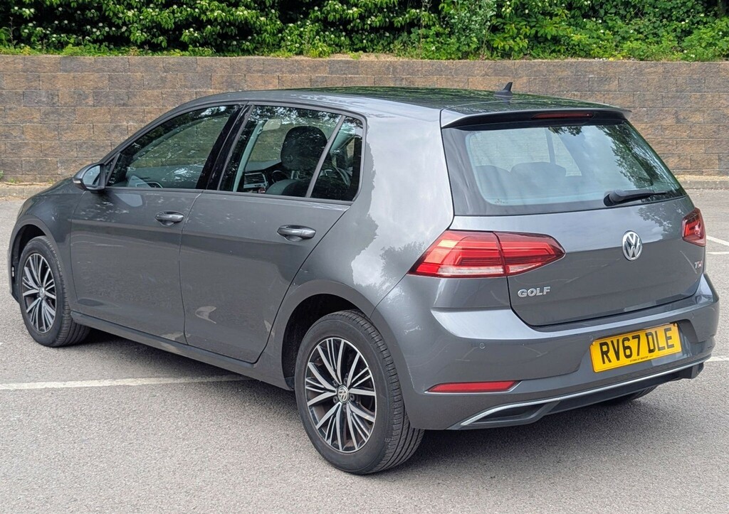 Volkswagen Golf 1.6 Tdi Bluemotion Tech Se Nav Euro 6 Ss RV67DLE  #2