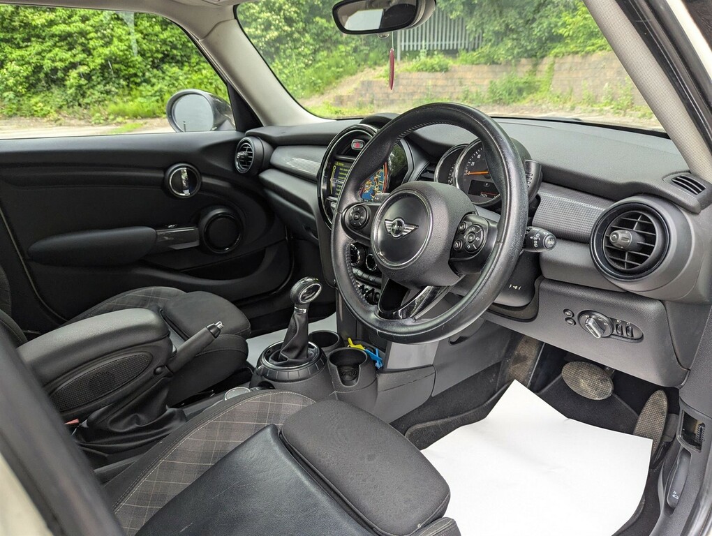 Mini Hatch 1.5 Cooper D Euro 6 Ss #5