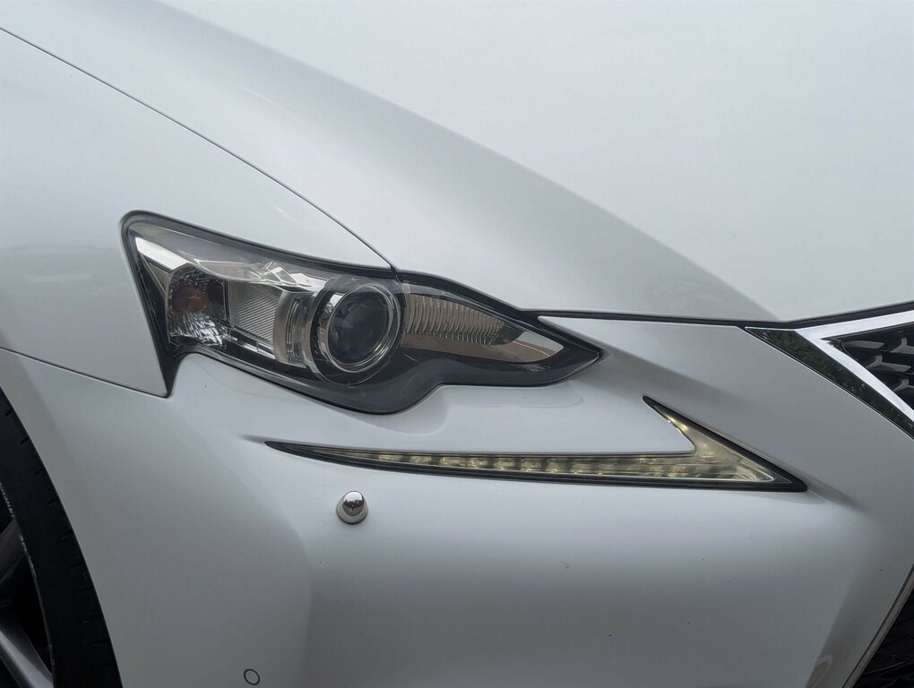 Lexus IS Saloon #15