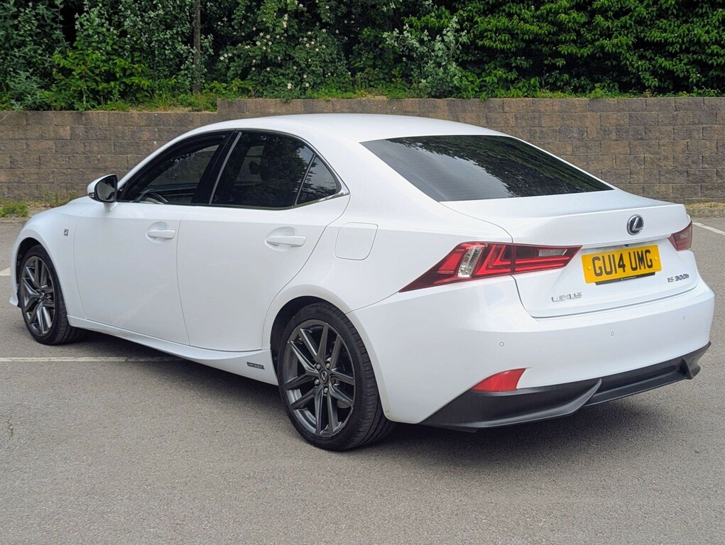 Lexus IS 2.5 F Sport E-cvt Euro 5 Ss #2