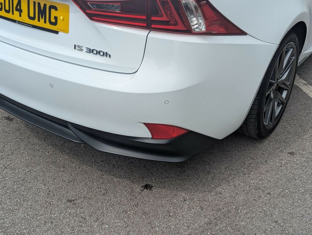 Lexus IS Saloon #29