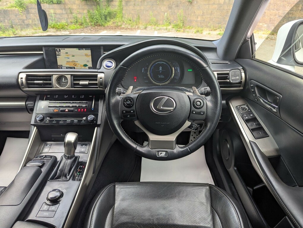 Lexus IS Saloon #11
