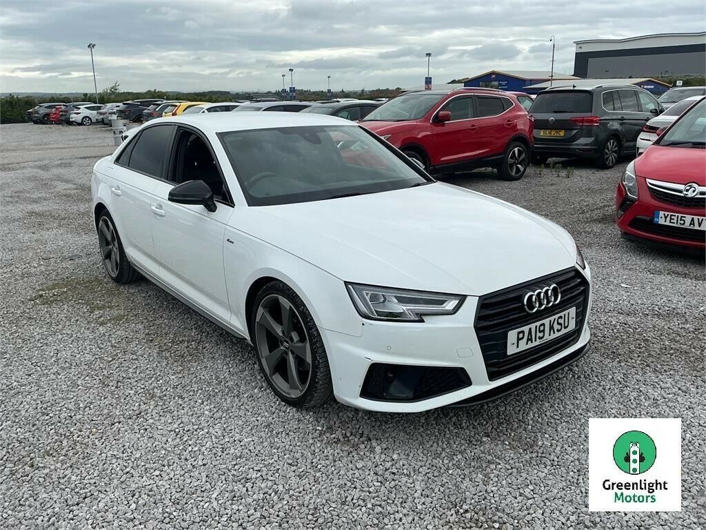 Audi A4 2.0 Tfsi 35 Black Edition Euro 6 Ss White