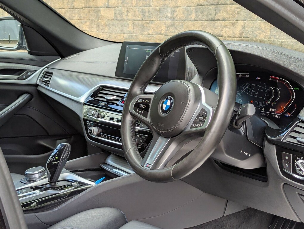 BMW 5 Series 2.0 520D Mht M Sport Euro 6 Ss #5
