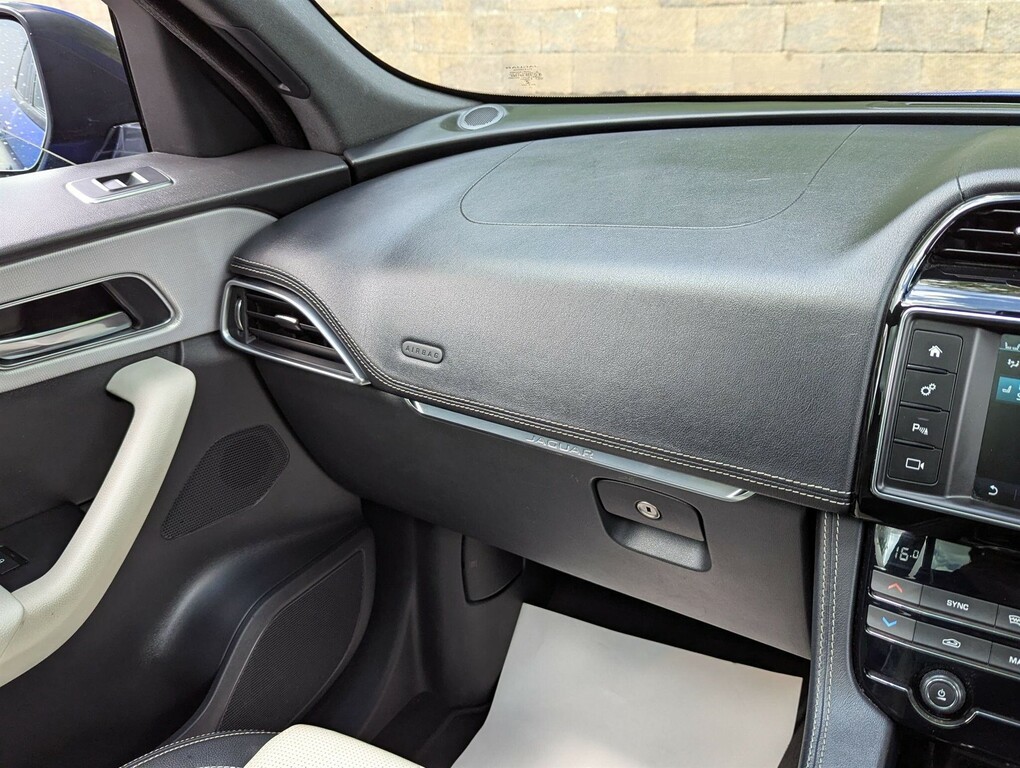 Jaguar F-Pace 2.0 D180 Prestige Euro 6 Ss White #13