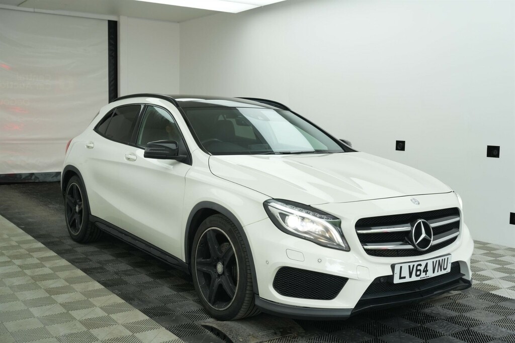Mercedes-Benz GLA Class Gla Gla200 Cdi Se Suv 2.1 Grey #1