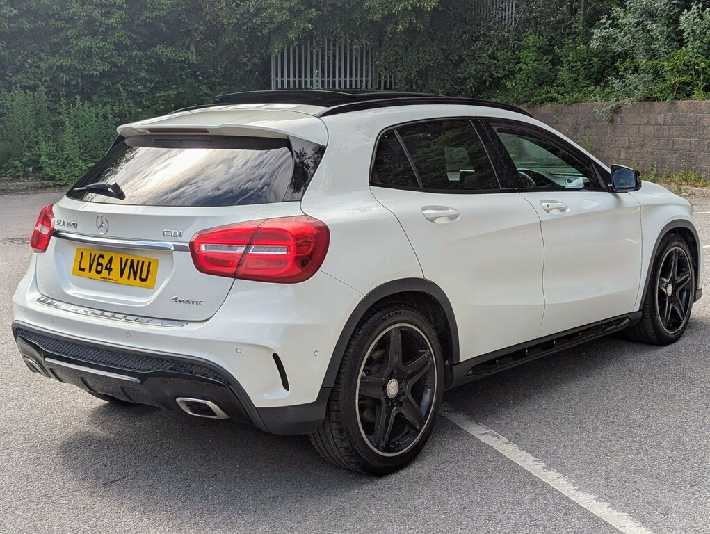 Mercedes-Benz GLA Class 2.1 Cdi Amg Line 7G-dct 4Matic Euro 6 Ss LV64VNU White #3