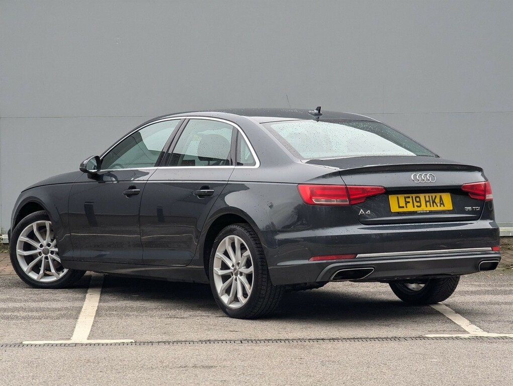Audi A4 2.0 Tdi 35 Sport S Tronic Euro 6 Ss Grey #2