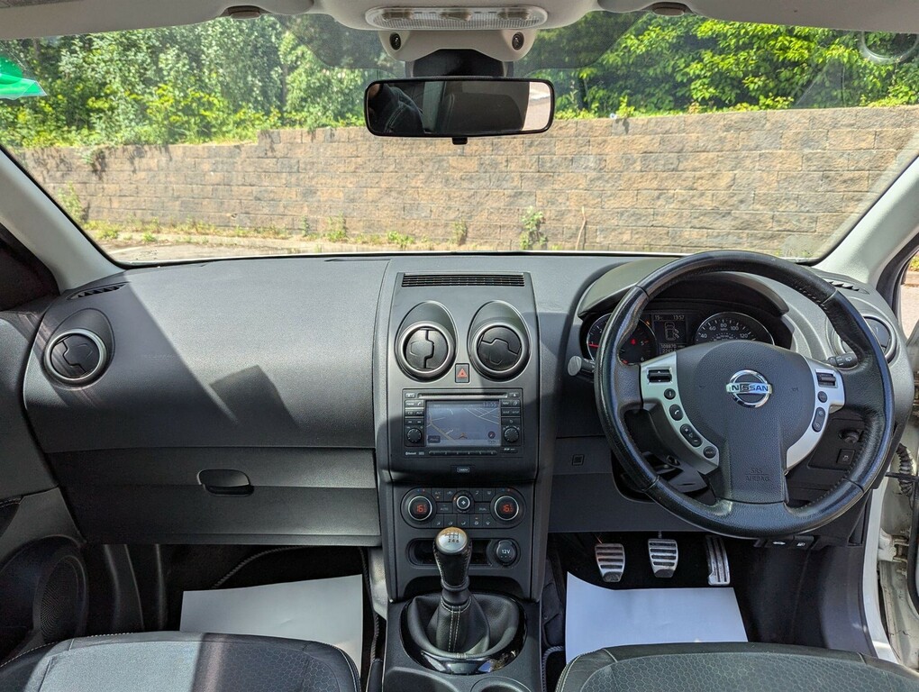 Nissan Qashqai Acenta White #7