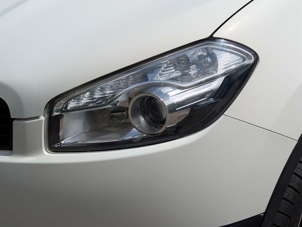 Nissan Qashqai Acenta White #17