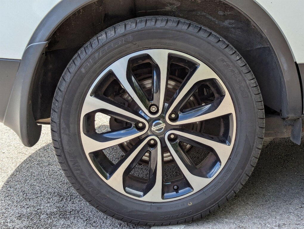 Nissan Qashqai Acenta White #26