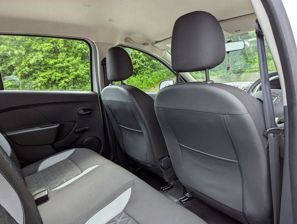 Dacia Sandero Stepway 0.9 Tce Laureate Euro 5 Black #9