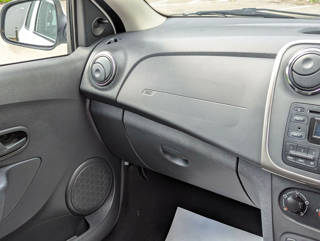 Dacia Sandero Stepway 0.9 Tce Laureate Euro 5 Black #12