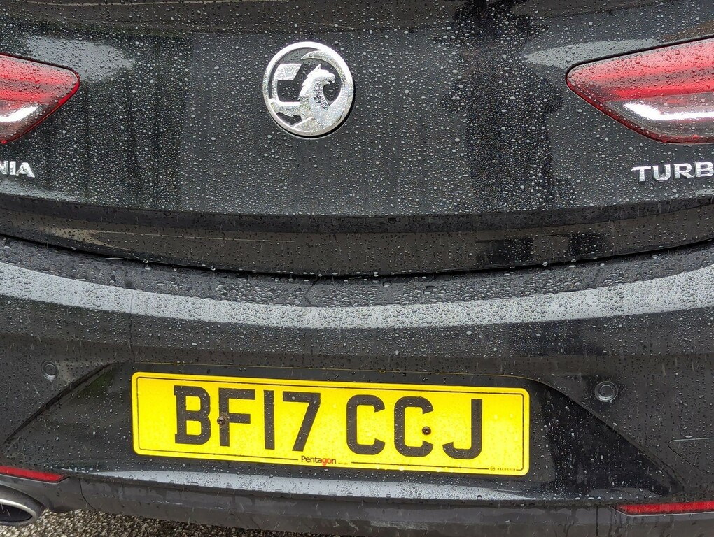 Vauxhall Insignia Hatchback Black #23
