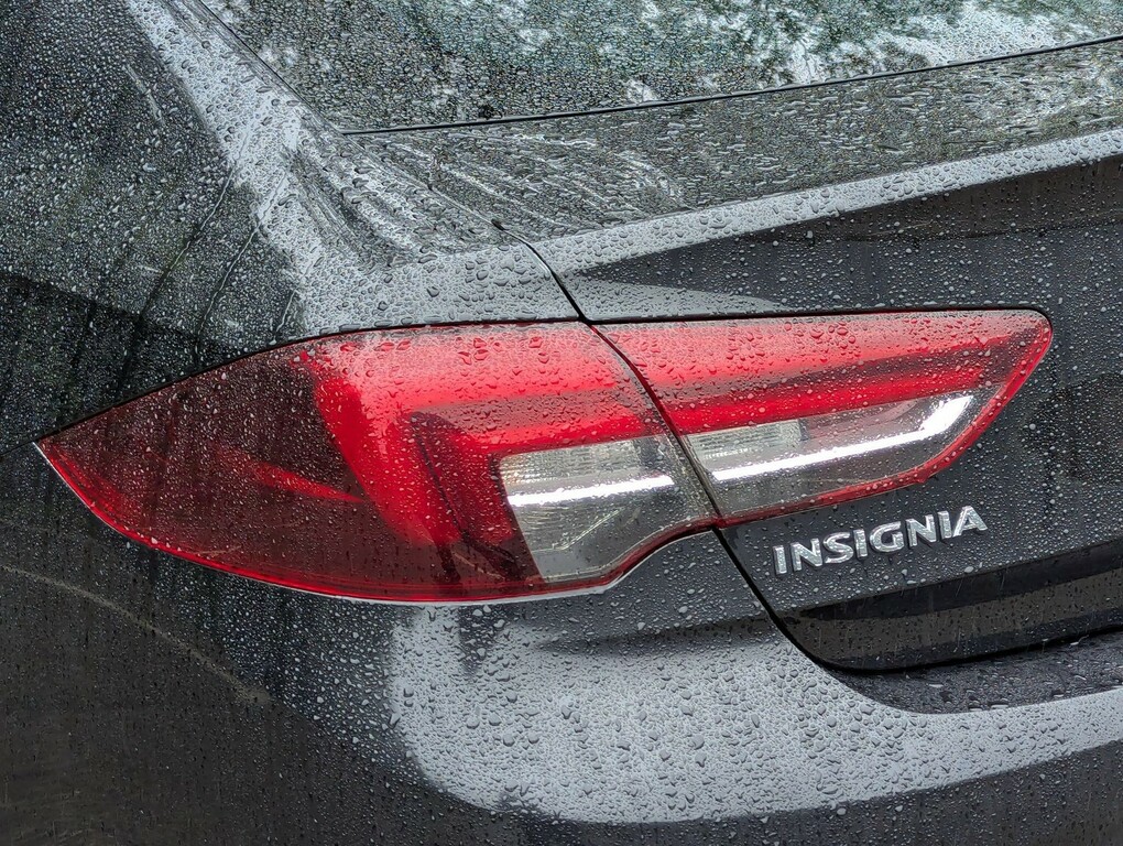 Vauxhall Insignia Hatchback Black #21
