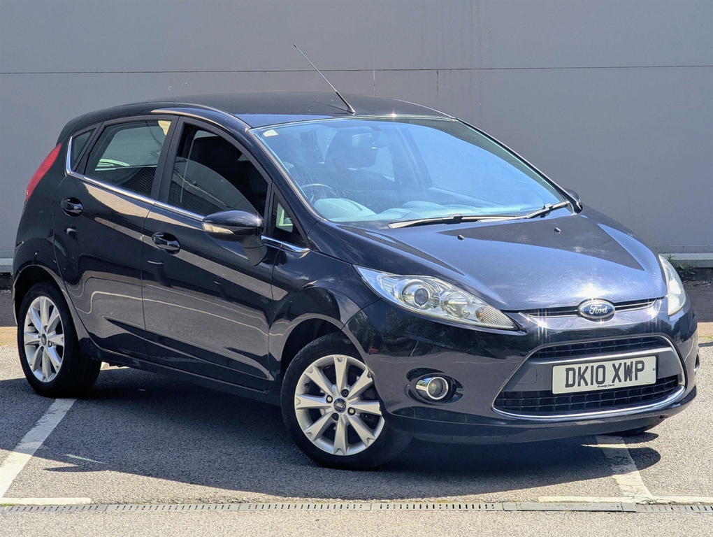Ford Fiesta 1.2 Edge 81 Bhp Red #1