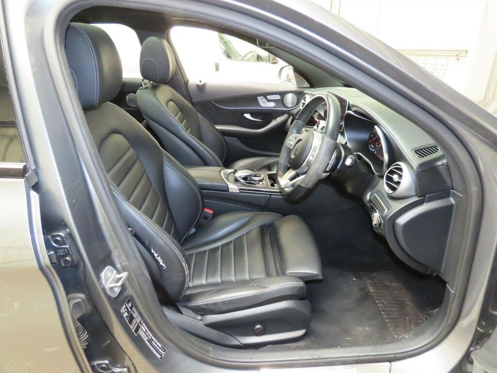 Mercedes-Benz C Class 2.0 De 13.5Kwh Amg Line Night Edition Premium Plu  #3