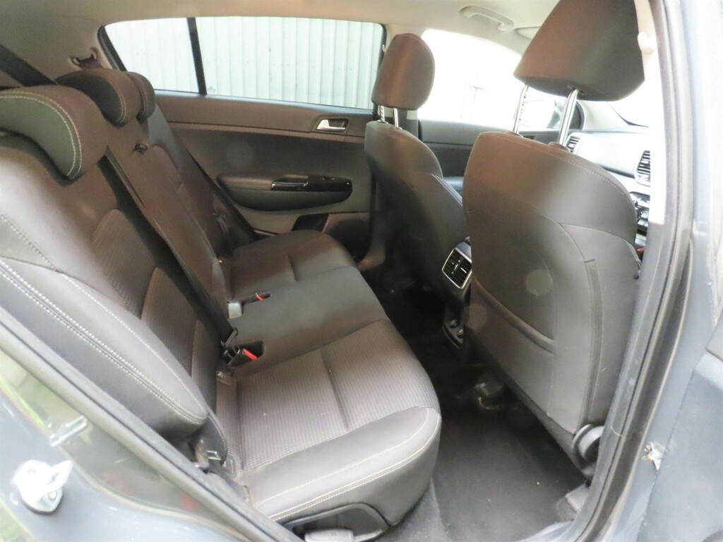 Kia Sportage 1.6 Crdi 2 Dct Euro 6 Ss MT19BKL #5