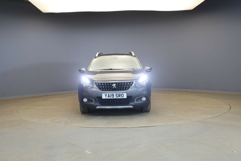 Peugeot 2008 1.2 Puretech Allure Premium Euro 6 Ss #2