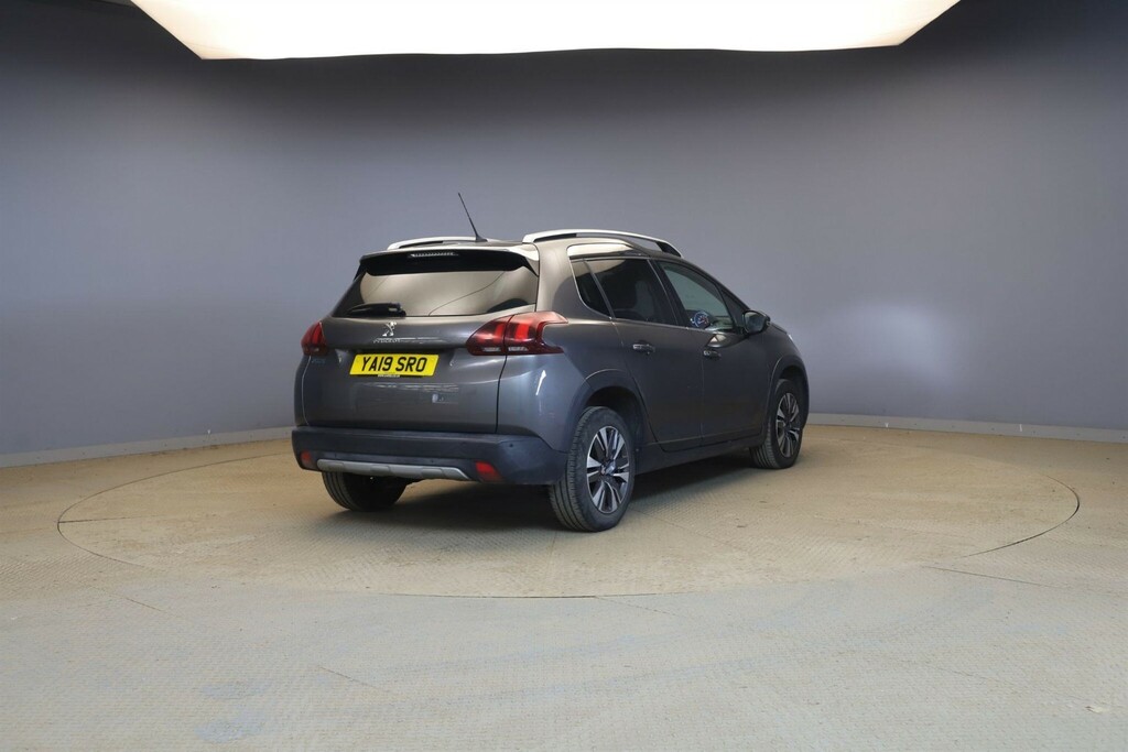 Peugeot 2008 1.2 Puretech Allure Premium Euro 6 Ss #6
