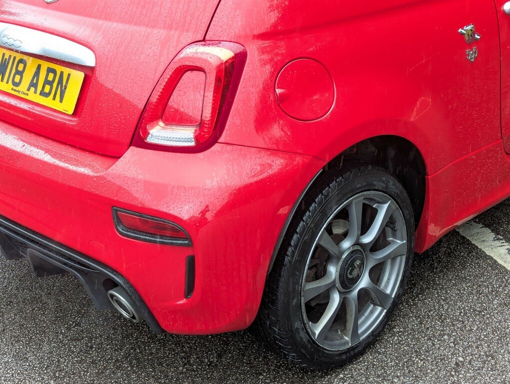 Abarth 595 Convertible 1.4 T-jet Competizione Cabrio Euro 6 2 Yellow #17