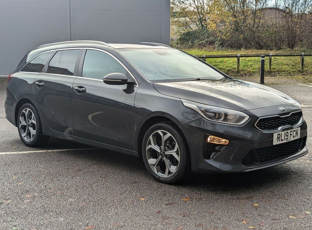 Kia Ceed 1.6 Crdi 3 Isg 114 Bhp Upto 68Mpg, Low Insuran White #34