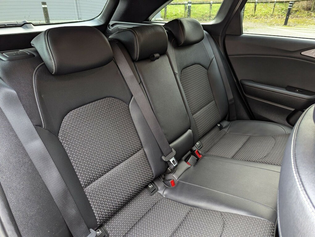 Kia Ceed 1.6 Crdi 3 Isg 114 Bhp Upto 68Mpg, Low Insuran White #10