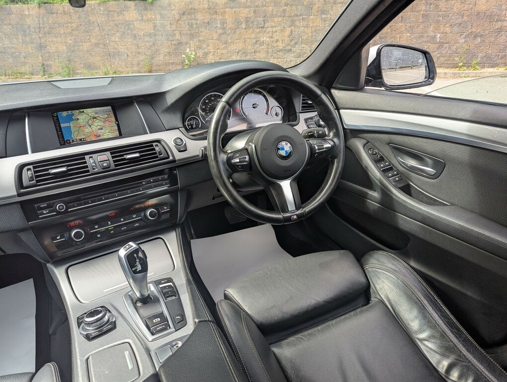 BMW 5 Series M Sport Silver #32