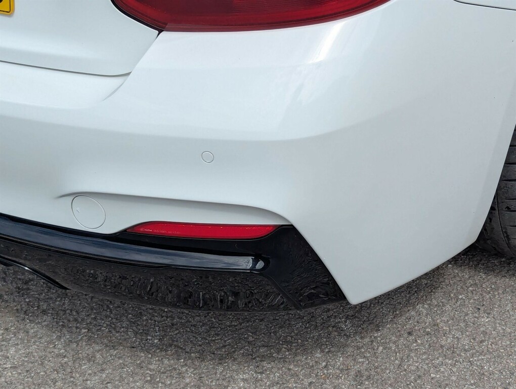 BMW 2 Series 2.0 218D Sport 141 Bhp White #21