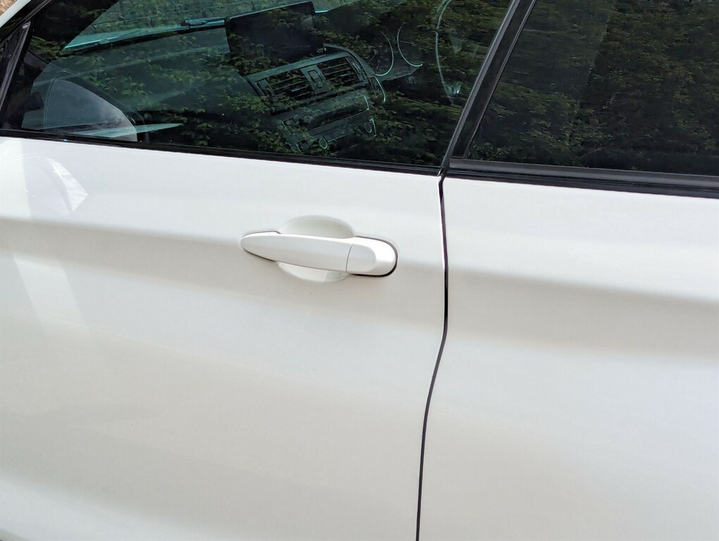 BMW 2 Series 2.0 218D Sport 141 Bhp White #18