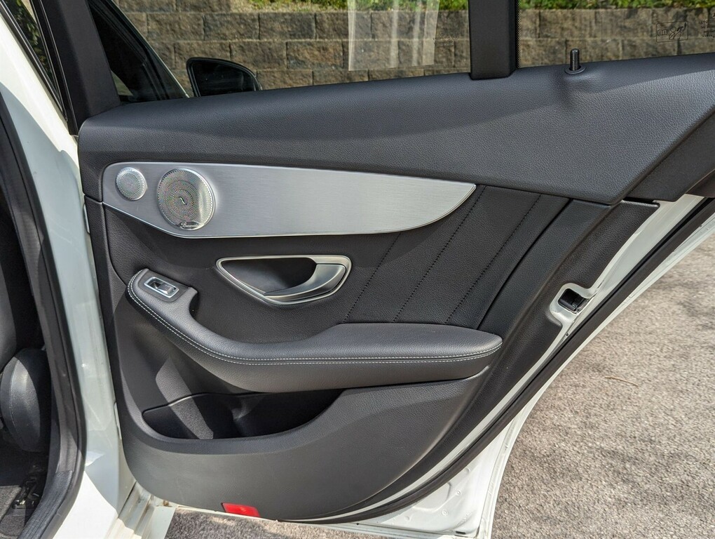 Mercedes-Benz C Class C220d Amg Line 9G-tronic Silver #42