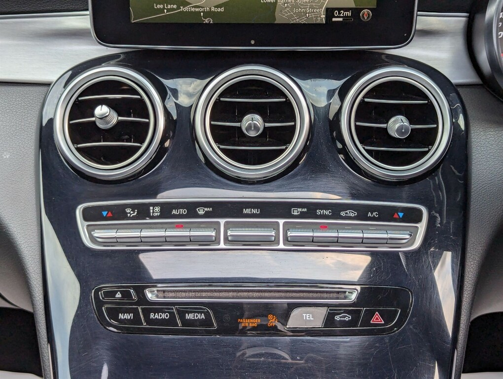 Mercedes-Benz C Class C220d Amg Line 9G-tronic Silver #15