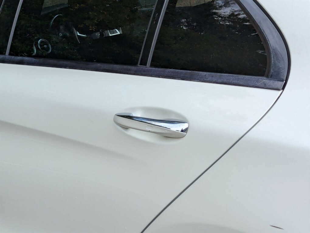 Mercedes-Benz C Class C220d Amg Line 9G-tronic Silver #24