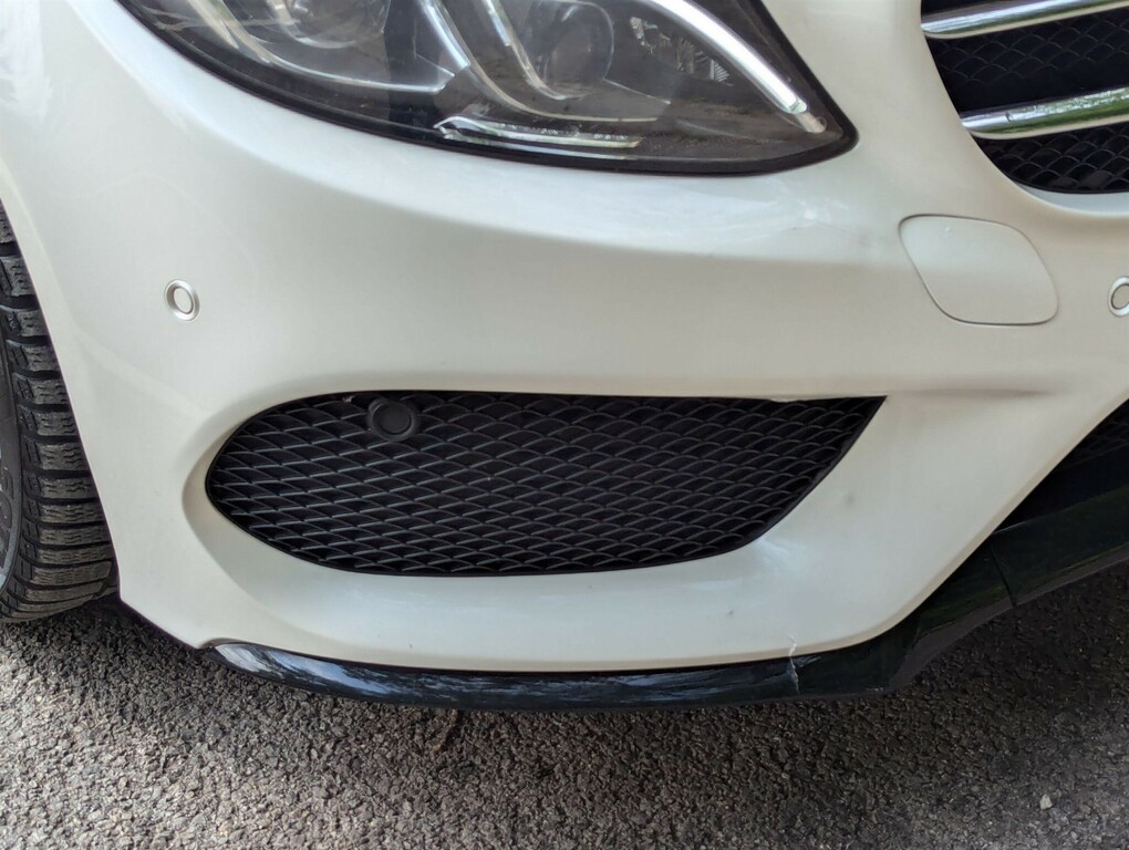 Mercedes-Benz C Class C220d Amg Line 9G-tronic Silver #33