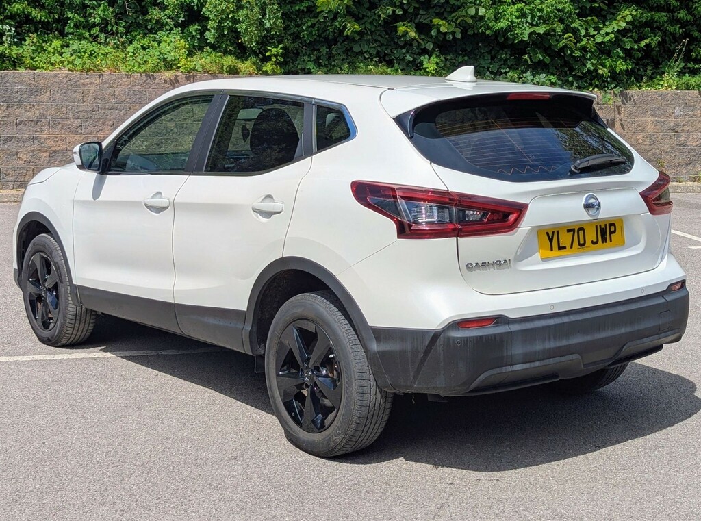 Nissan Qashqai Acenta Premium Grey #29
