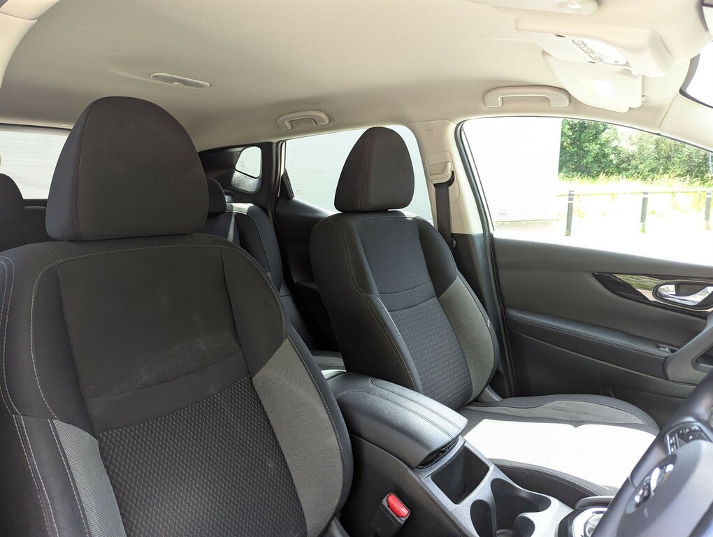 Nissan Qashqai Acenta Premium Grey #26