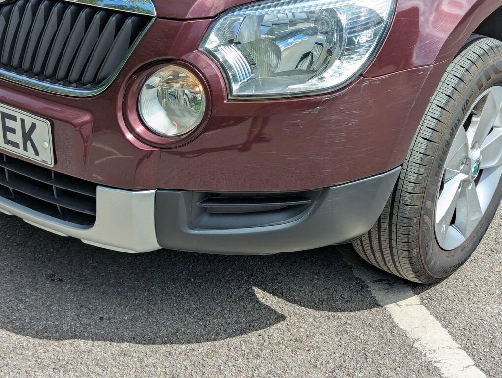 Skoda Yeti 2.0 Adventure Tdi Cr White #19