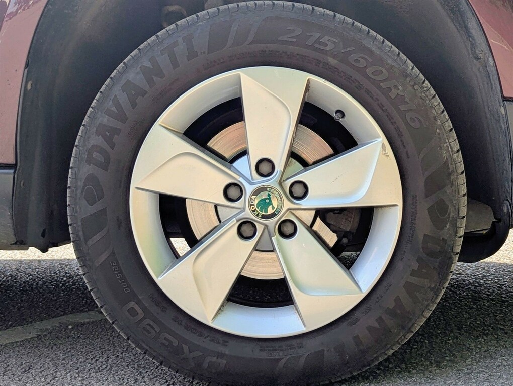 Skoda Yeti 2.0 Adventure Tdi Cr White #29