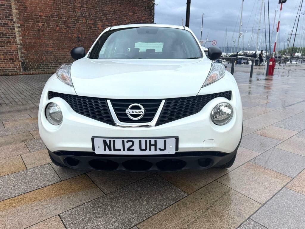 Nissan Juke 1.6 Visia Euro 5 White #2