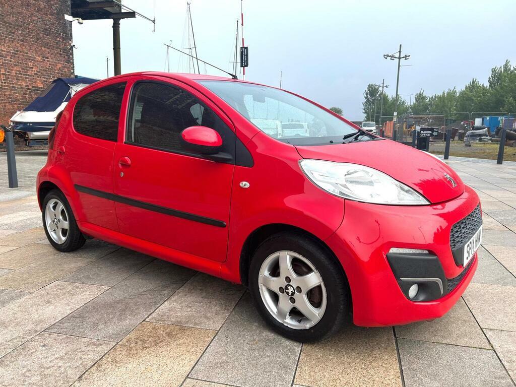 Peugeot 107 1.0 12V Allure Euro 5 Red