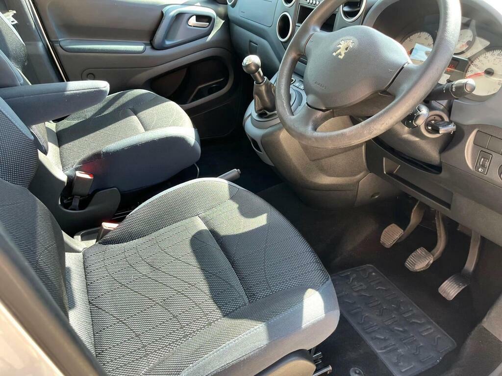Peugeot Partner Tepee Mpv Grey #23