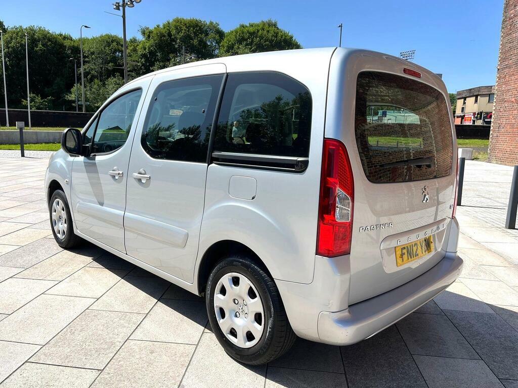 Peugeot Partner Tepee 1.6 Hdi Tepee S Silver #4
