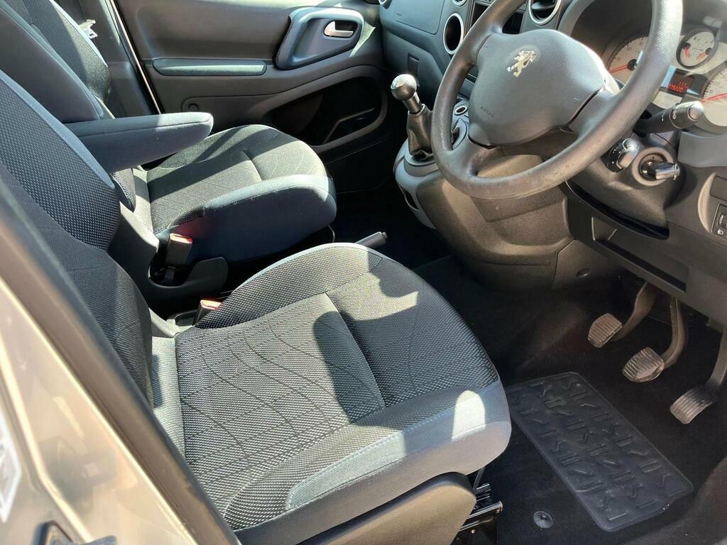 Peugeot Partner Tepee Mpv Grey #21